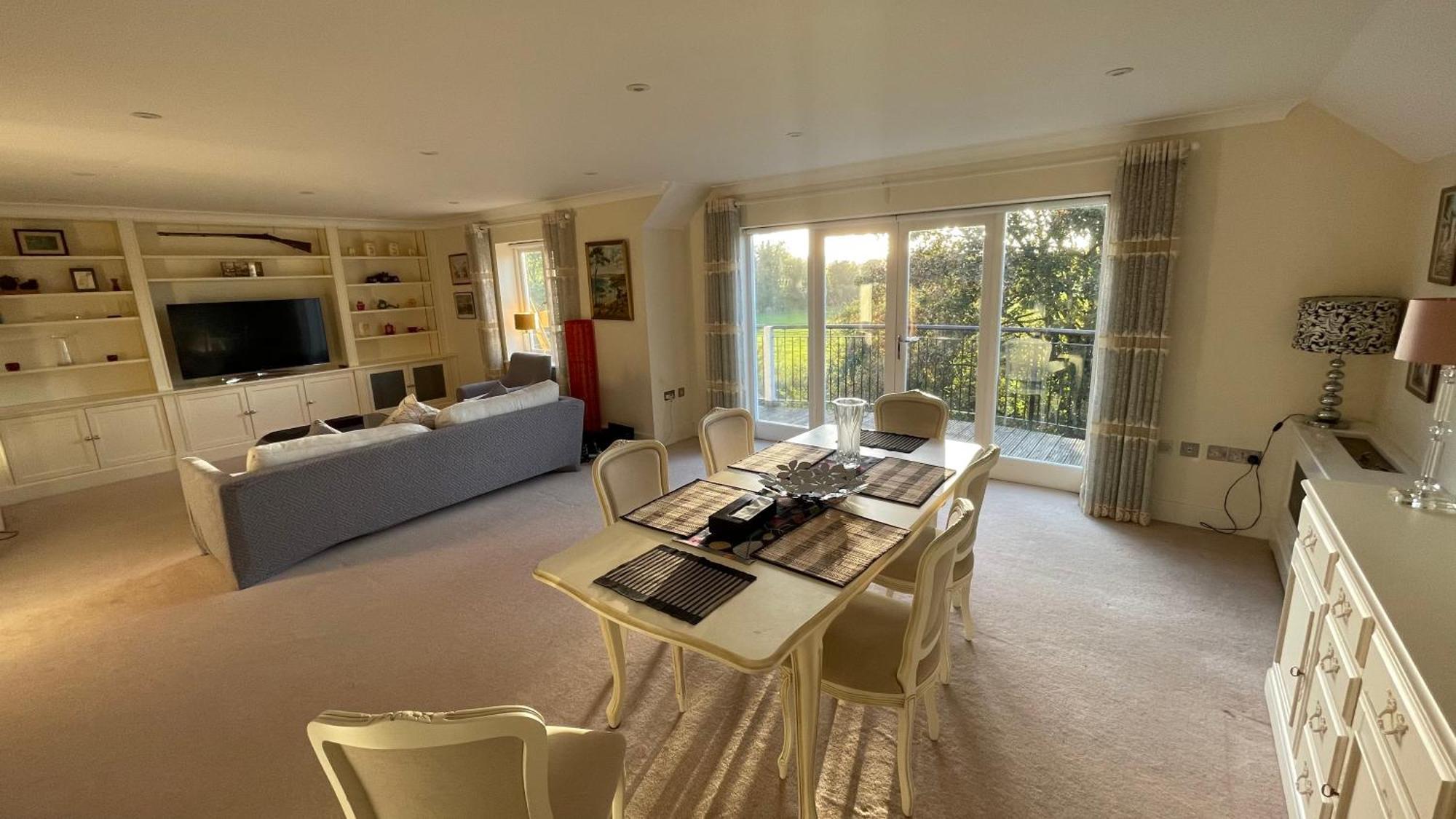 Top Floor En-Suite Double Bedrooms With Great View Of Windsor Castle & Free Parking 外观 照片