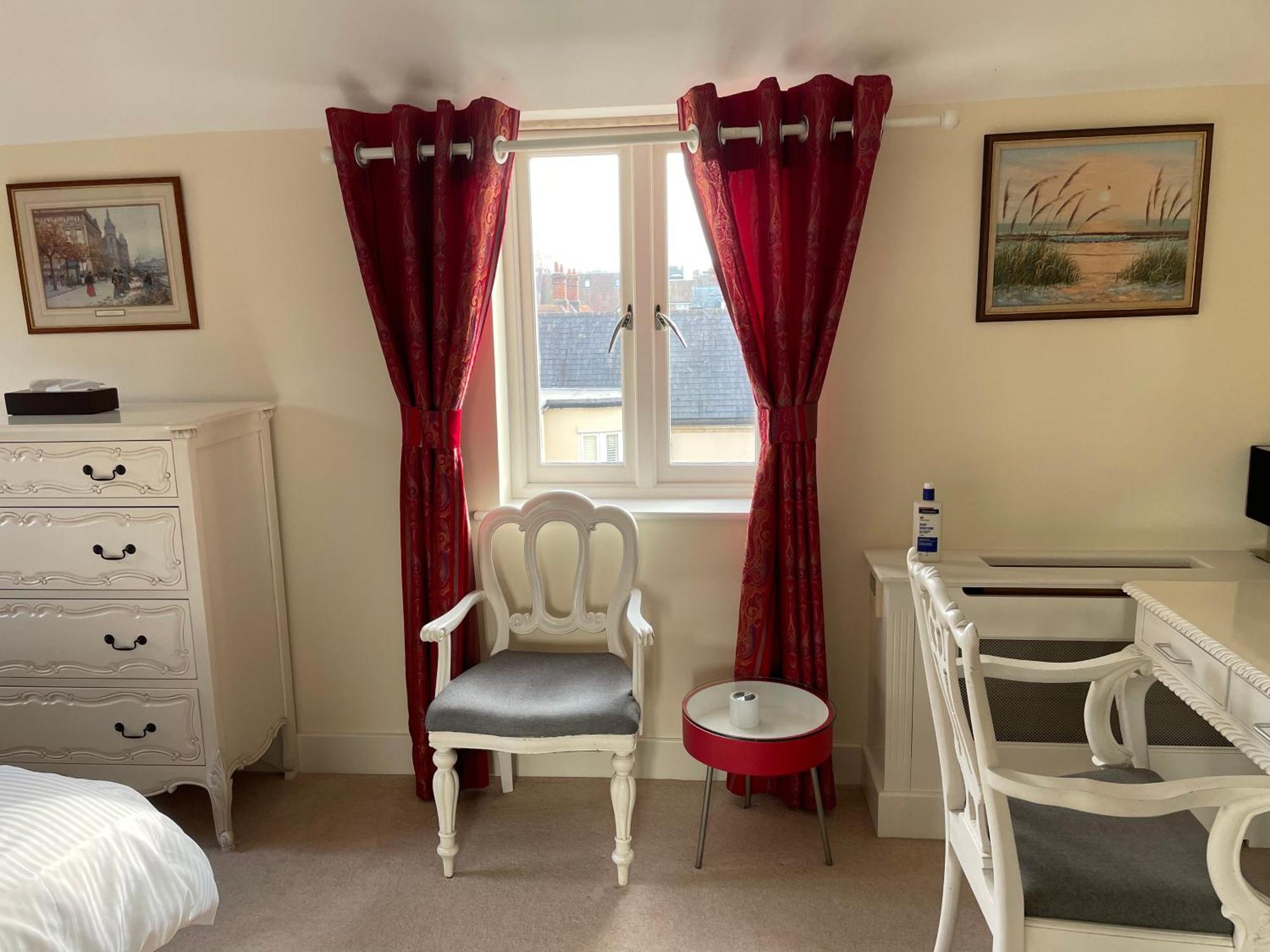 Top Floor En-Suite Double Bedrooms With Great View Of Windsor Castle & Free Parking 外观 照片