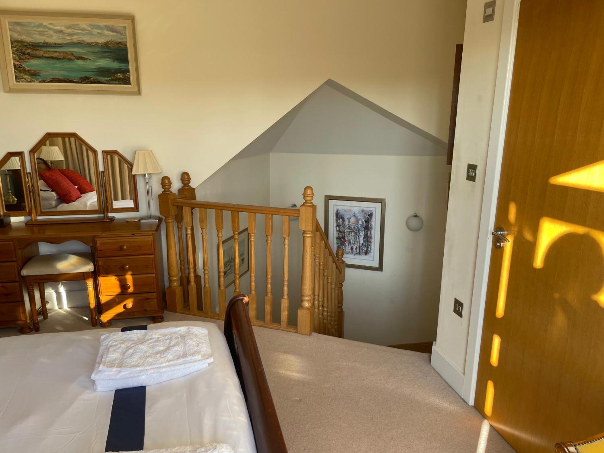 Top Floor En-Suite Double Bedrooms With Great View Of Windsor Castle & Free Parking 外观 照片