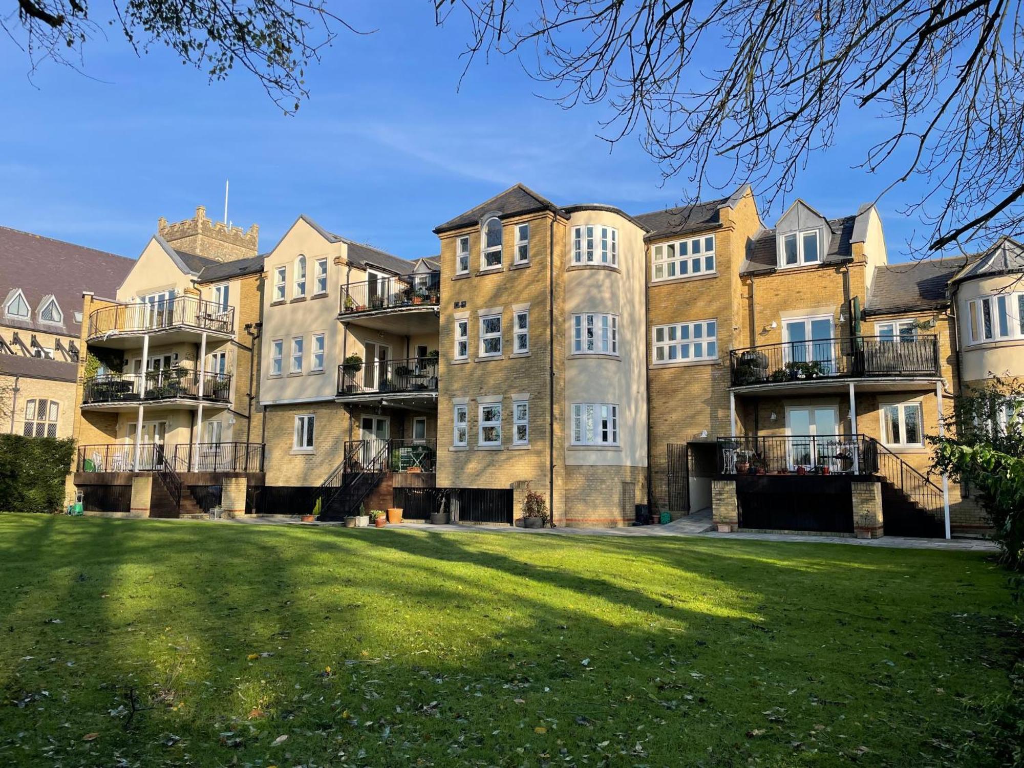 Top Floor En-Suite Double Bedrooms With Great View Of Windsor Castle & Free Parking 外观 照片