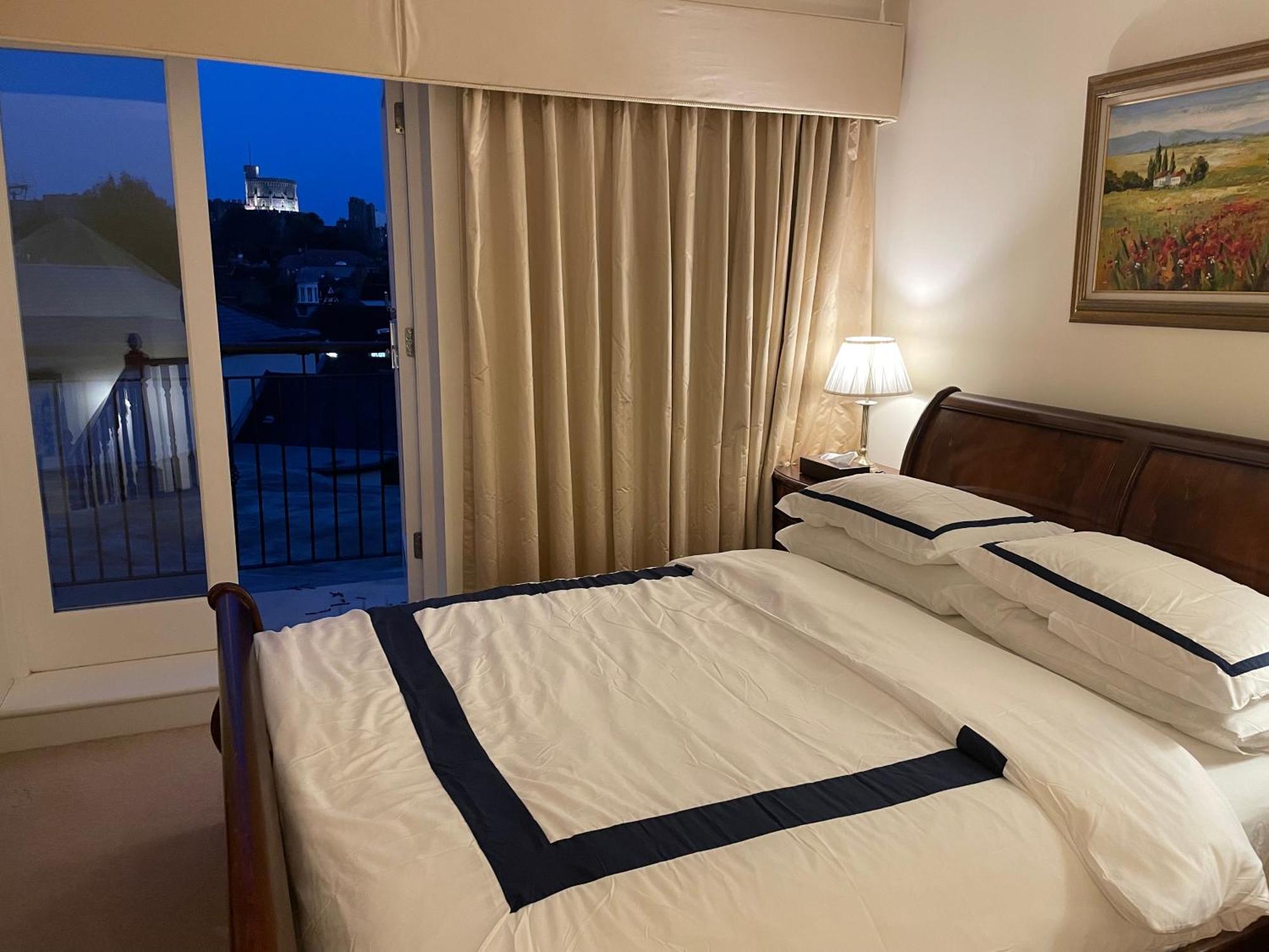 Top Floor En-Suite Double Bedrooms With Great View Of Windsor Castle & Free Parking 外观 照片