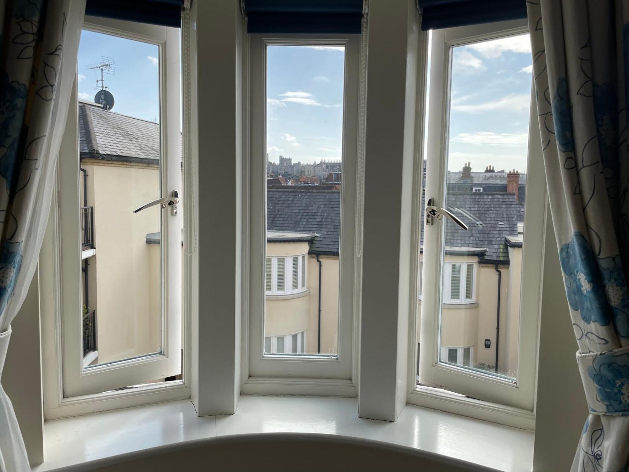 Top Floor En-Suite Double Bedrooms With Great View Of Windsor Castle & Free Parking 外观 照片